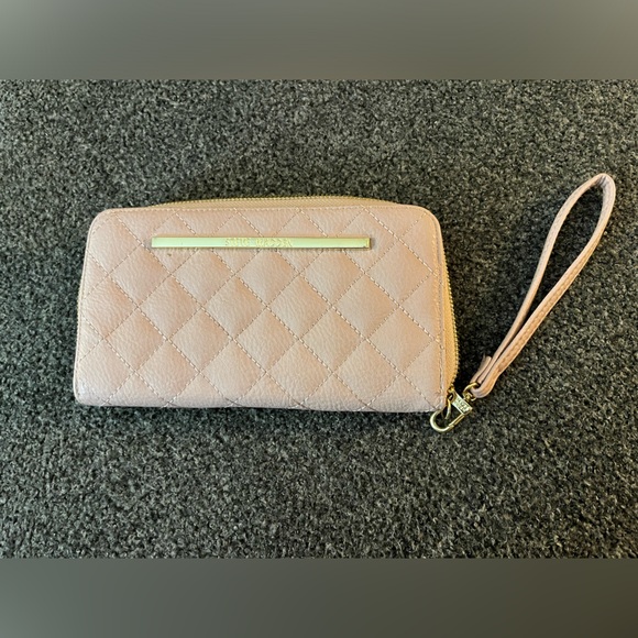 Steven Madden Wallet - Picture 1 of 2